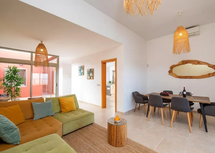 Ocean Pearl By * アンティグア